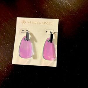 Kendra Scott gunmetal dichroic glass earrings